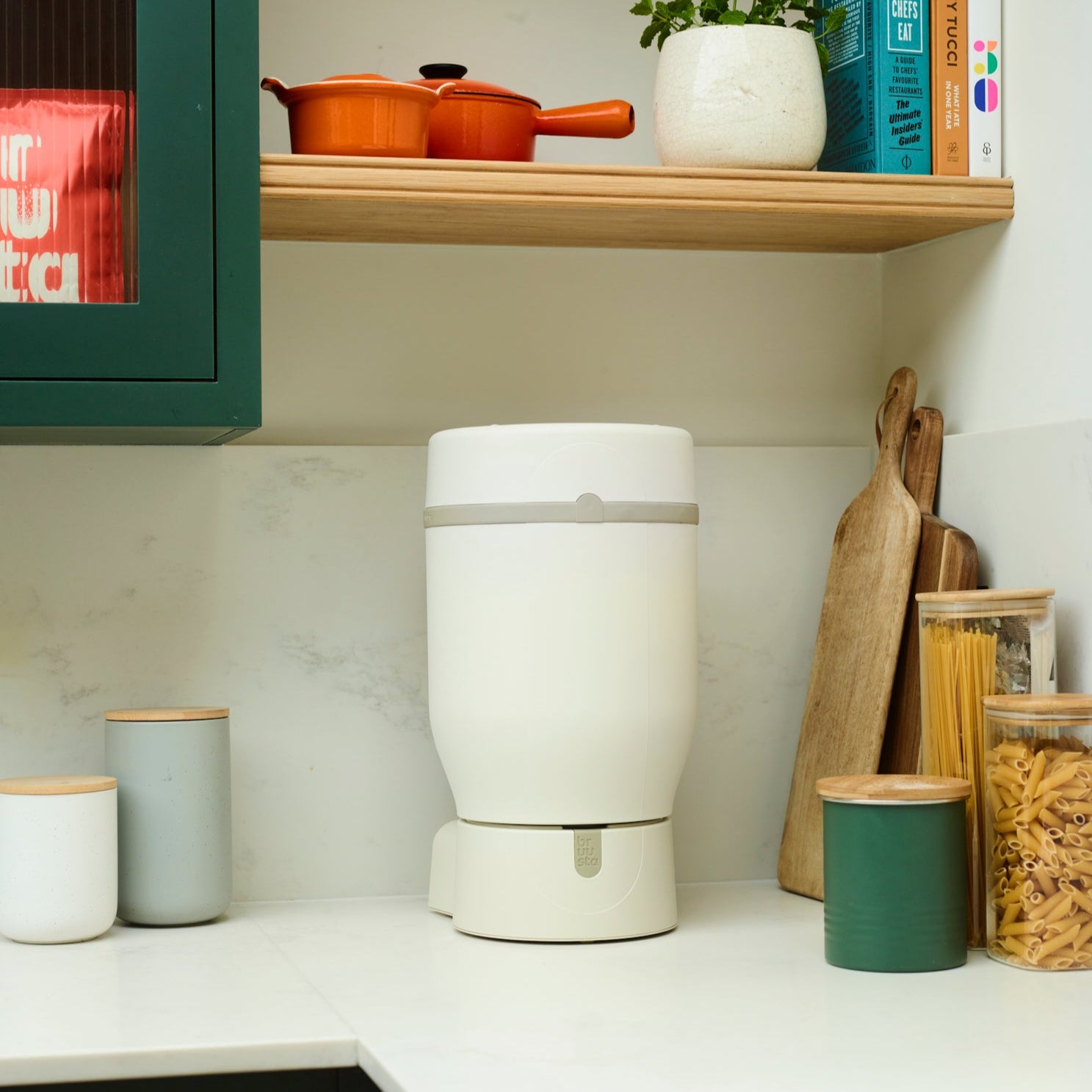 Bruusta kombucha home brewing system on kitchen counter for brewing fresh kombucha at home